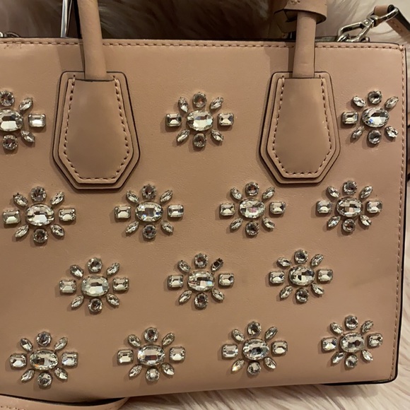 Michel Kors Mercer Medium Saffiano with crystals - Picture 4 of 11